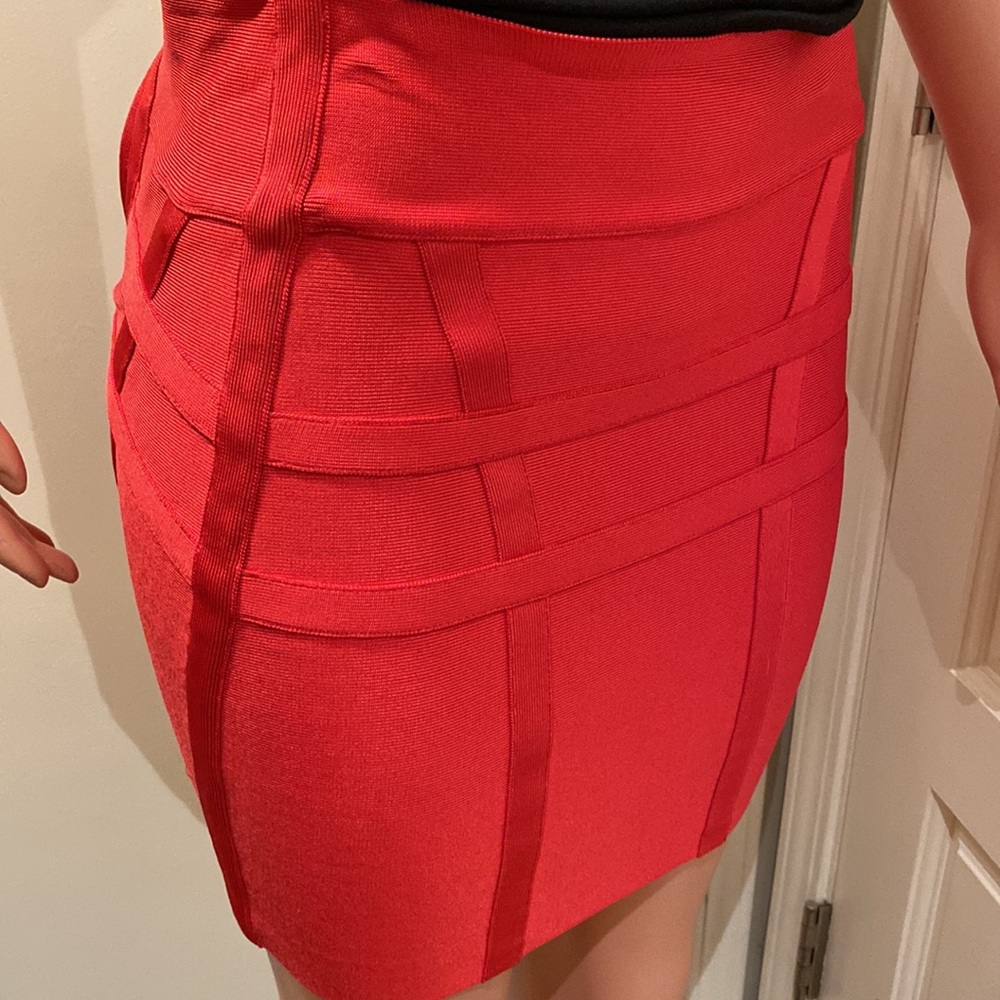Herve Leger skirt - Picture 3 of 12